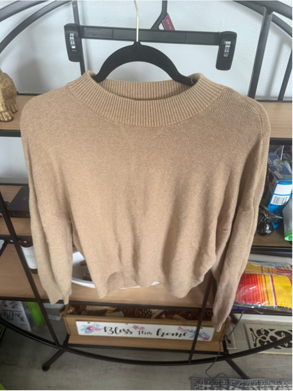 Women's Abercrombie & Fitch Crew Neck Sweater Beige XS